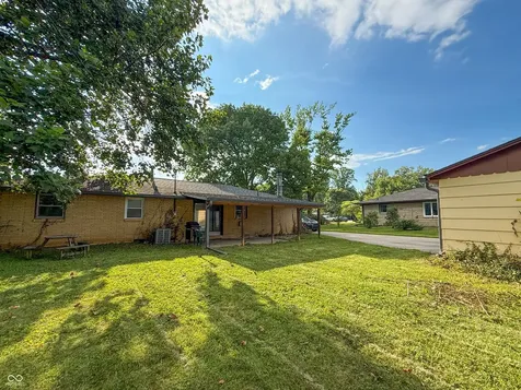 6191 N 200 W Columbus IN 47201