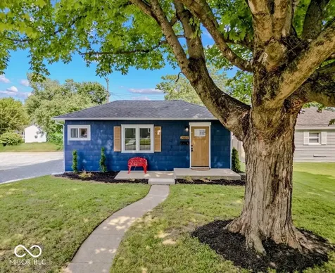 2007 Maple Street Columbus IN 47201