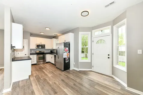 10043 Sanger Drive Fishers IN 46038