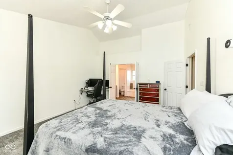 10043 Sanger Drive Fishers IN 46038