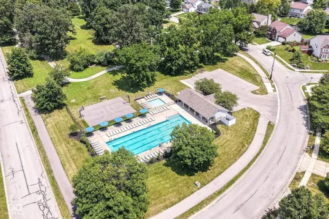 10043 Sanger Drive Fishers IN 46038