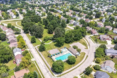 10043 Sanger Drive Fishers IN 46038