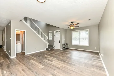 10043 Sanger Drive Fishers IN 46038