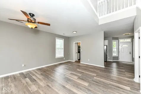 10043 Sanger Drive Fishers IN 46038