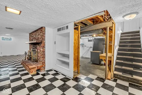 1701 N Pasadena Street Indianapolis IN 46219