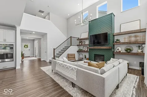 17331 Americana Crossing Noblesville IN 46060