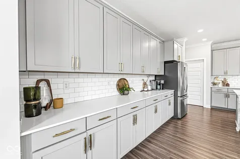17331 Americana Crossing Noblesville IN 46060
