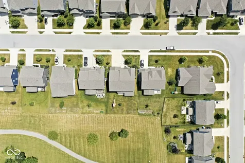 17331 Americana Crossing Noblesville IN 46060