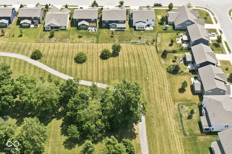 17331 Americana Crossing Noblesville IN 46060