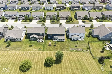 17331 Americana Crossing Noblesville IN 46060