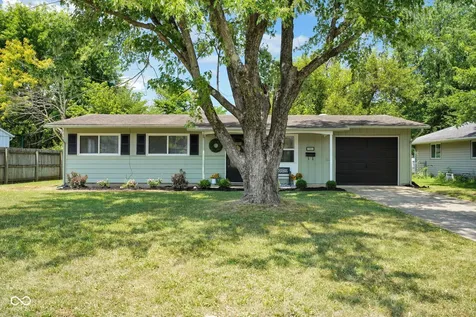 3006 Hawcreek Boulevard Columbus IN 47203