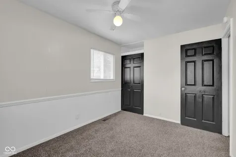 3006 Hawcreek Boulevard Columbus IN 47203