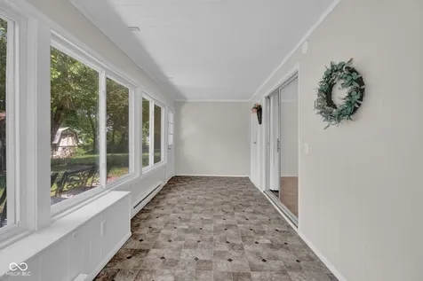3006 Hawcreek Boulevard Columbus IN 47203