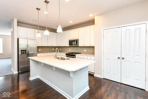 13069 Raritan Drive Fishers IN 46038