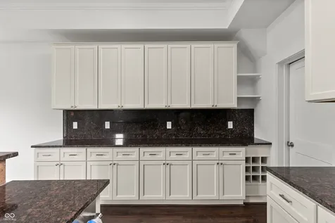1121 Villa Indianapolis IN 46203