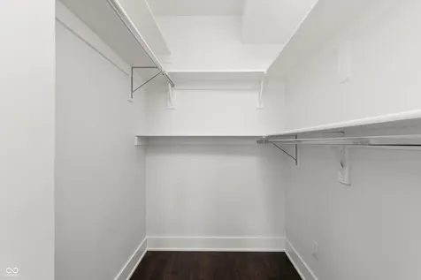 1121 Villa Indianapolis IN 46203
