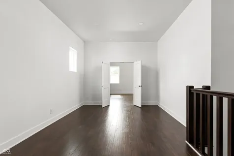 1121 Villa Indianapolis IN 46203