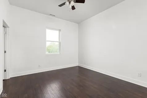 1121 Villa Indianapolis IN 46203