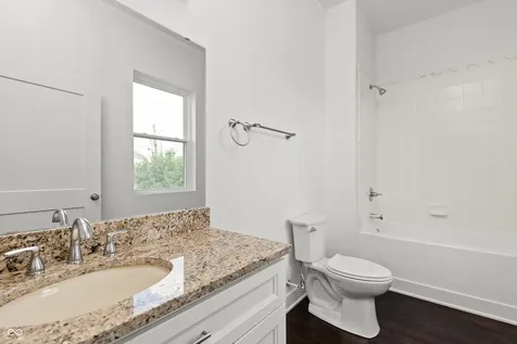 1121 Villa Indianapolis IN 46203