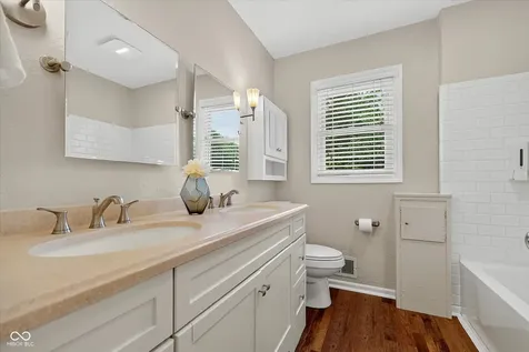 12315 Brookshire Parkway Carmel IN 46033
