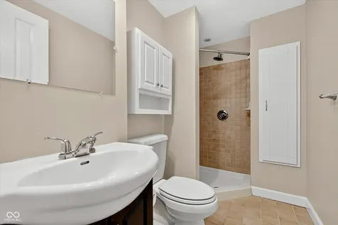 12315 Brookshire Parkway Carmel IN 46033