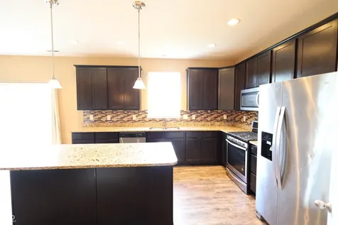 8826 Hemingway Drive Indianapolis IN 46239