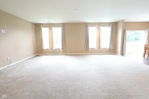8826 Hemingway Drive Indianapolis IN 46239