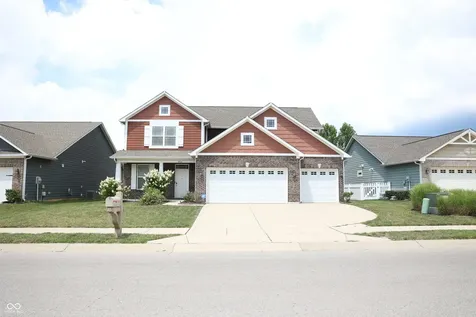 8826 Hemingway Drive Indianapolis IN 46239