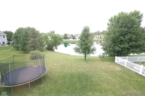 8826 Hemingway Drive Indianapolis IN 46239