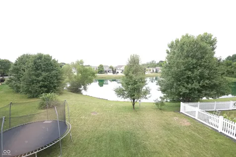8826 Hemingway Drive Indianapolis IN 46239