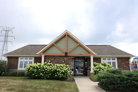 8826 Hemingway Drive Indianapolis IN 46239