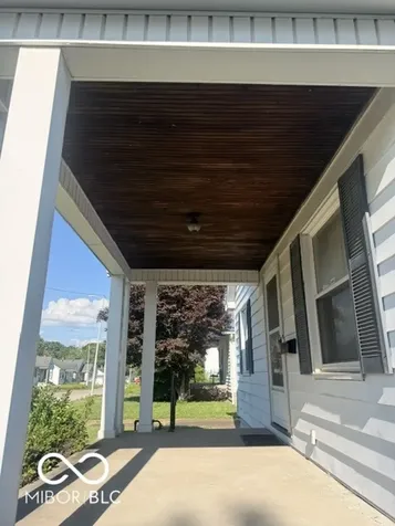 2017 E Franklin Street Evansville IN 47711