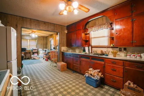 2017 E Franklin Street Evansville IN 47711