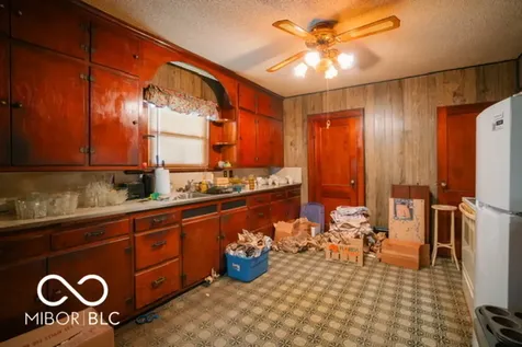 2017 E Franklin Street Evansville IN 47711