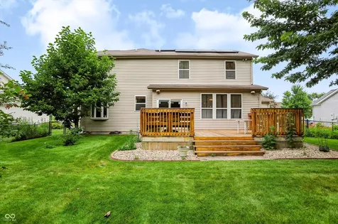 281 Wakefield Drive E Greenwood IN 46142