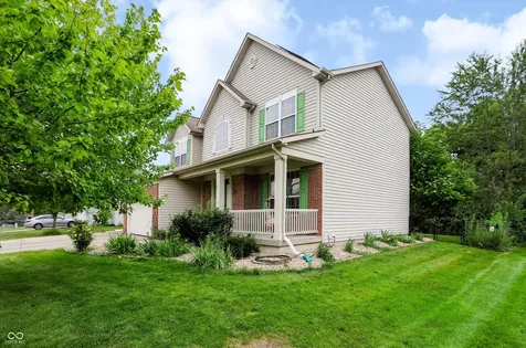 281 Wakefield Drive E Greenwood IN 46142