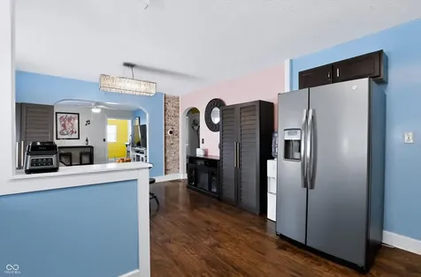 3907 E 16th Street Indianapolis IN 46201