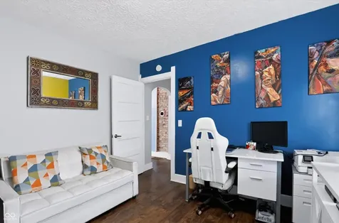 3907 E 16th Street Indianapolis IN 46201
