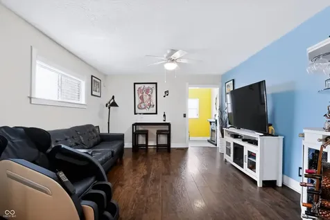 3907 E 16th Street Indianapolis IN 46201