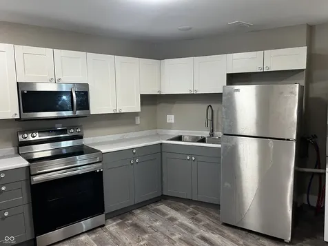 330 W 40th Street Indianapolis IN 46208
