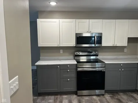 330 W 40th Street Indianapolis IN 46208