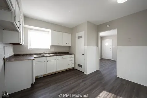 5843 Woodside Drive Indianapolis IN 46228