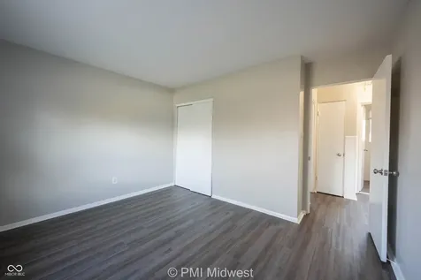 5843 Woodside Drive Indianapolis IN 46228