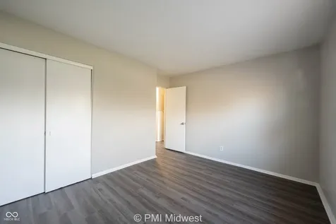 5843 Woodside Drive Indianapolis IN 46228