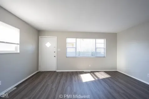 5843 Woodside Drive Indianapolis IN 46228