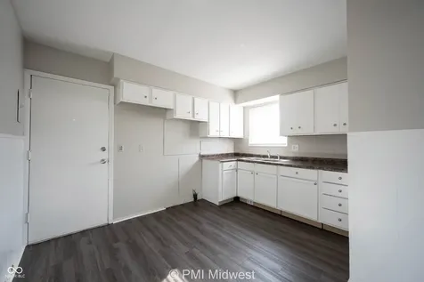 5843 Woodside Drive Indianapolis IN 46228
