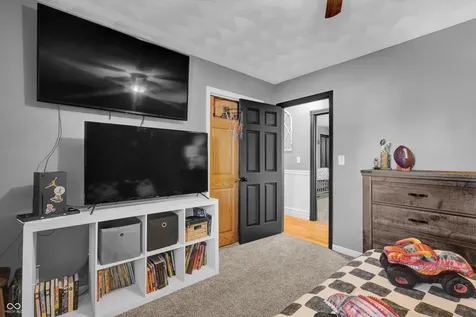 1315 N Walnut Street Brazil IN 47834