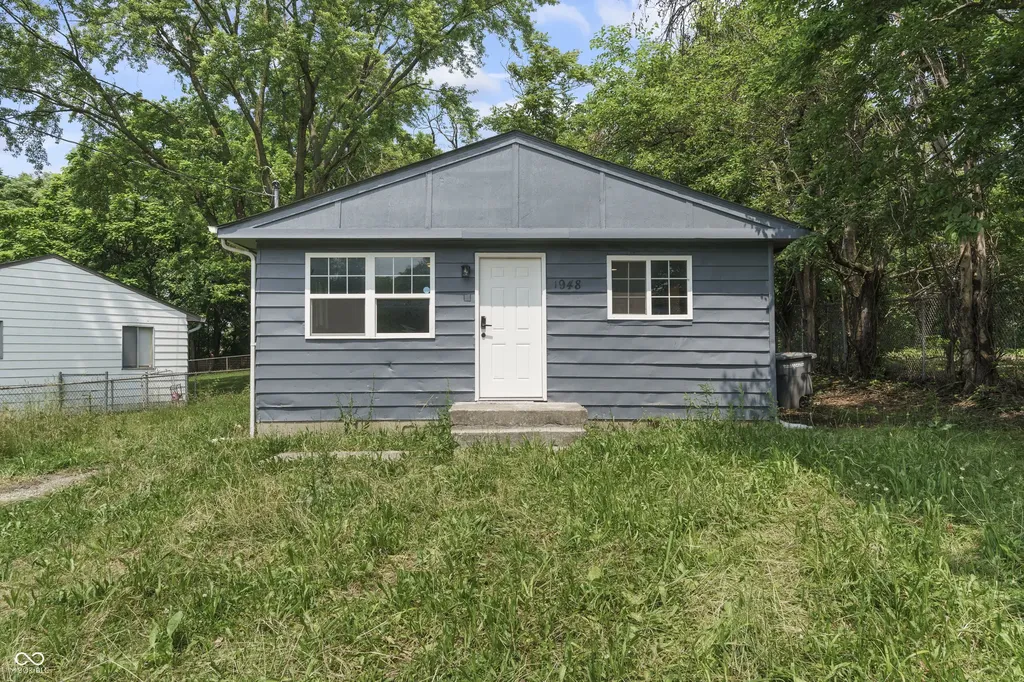 1948 Bloyd Avenue Indianapolis IN 46218