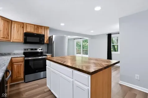 8592 S Nash Drive Nineveh IN 46164