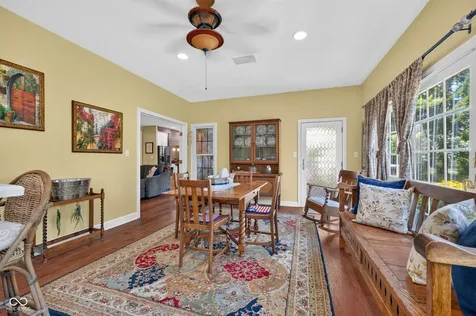 2189 Scarlet Oak Drive Avon IN 46123
